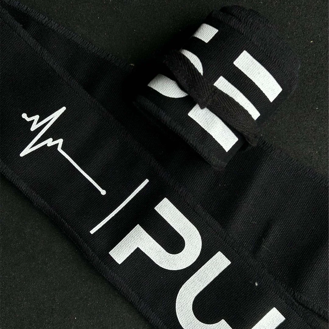 Muñequeras de tela negras