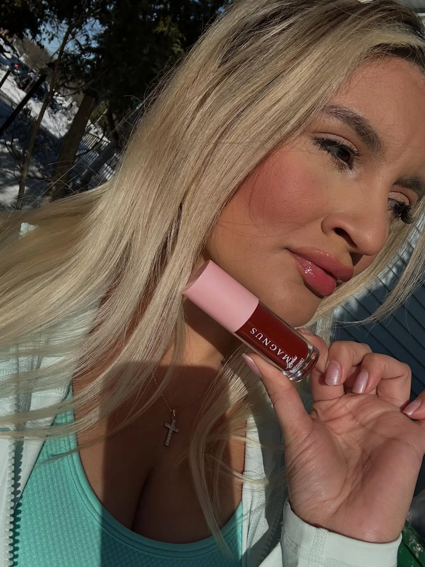 I mixed Kiya and mysteryous shades and this come out 🎀💕🤩✨#beautiful #lipcare #lipglos #selfcare