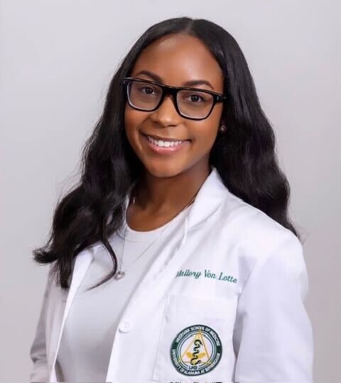 Mallory Von Lotten MD Candidate