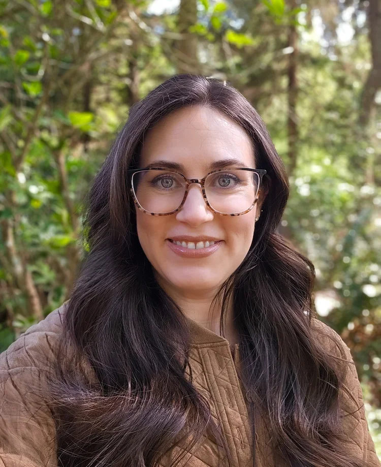 Dr. Sarah Jones