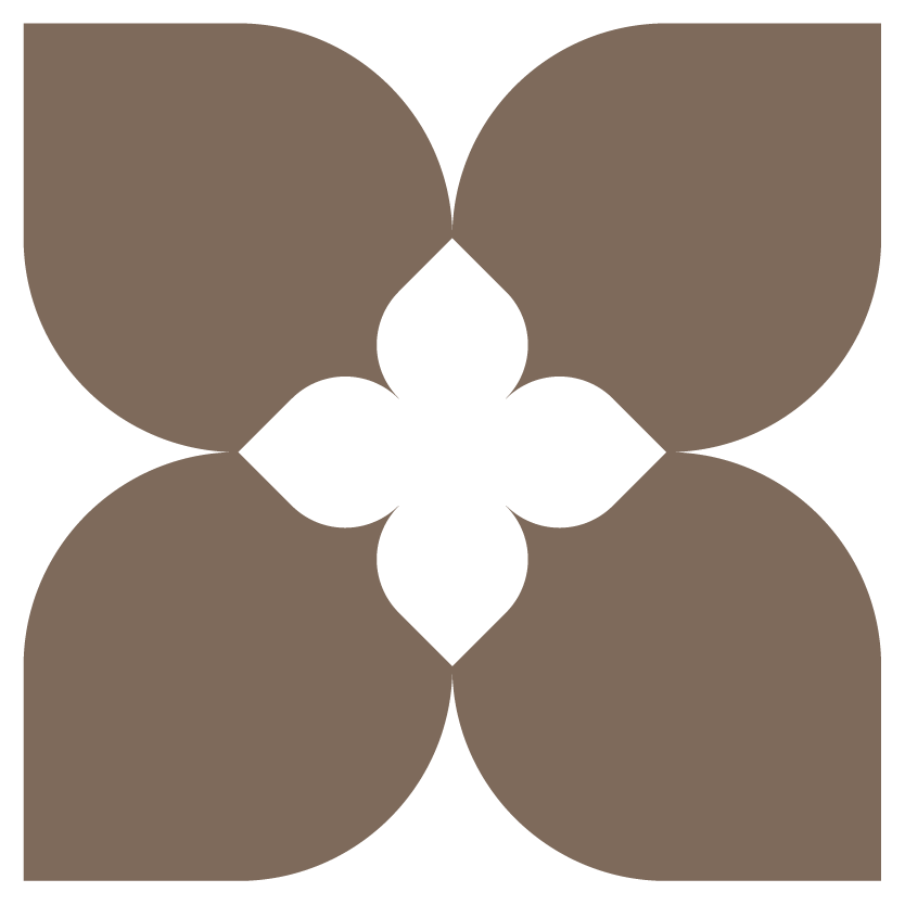 Eine abstrakte Blumenzeichnung mit vier braunen Blättern und einer weißen Blüte in der Mitte.