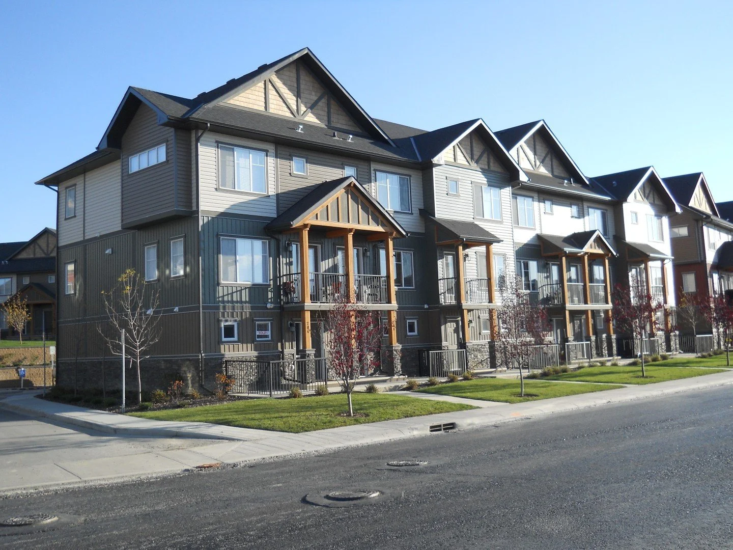Skyview Townhomes