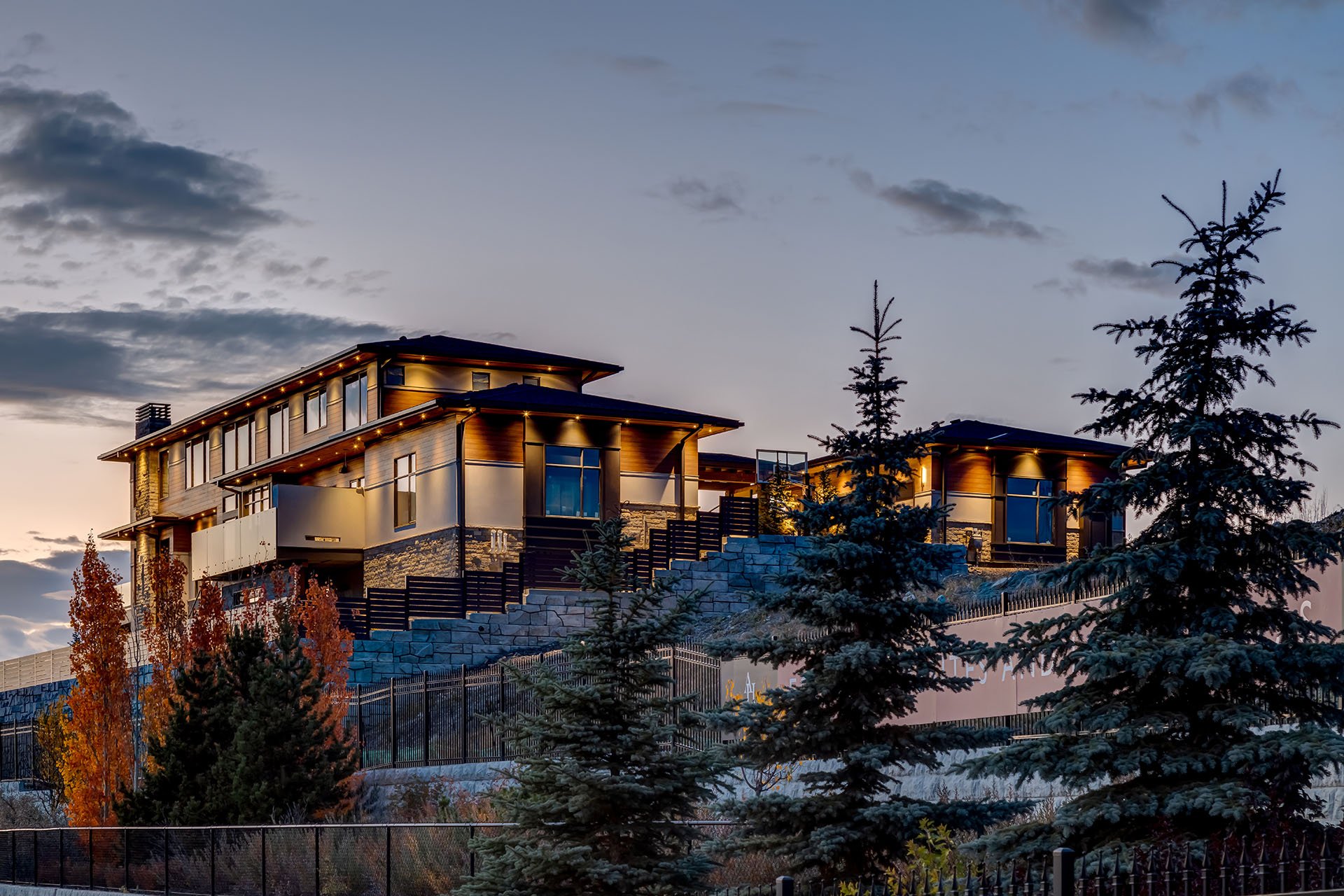 315-and-327-Aspen-Exteriors-064.jpg