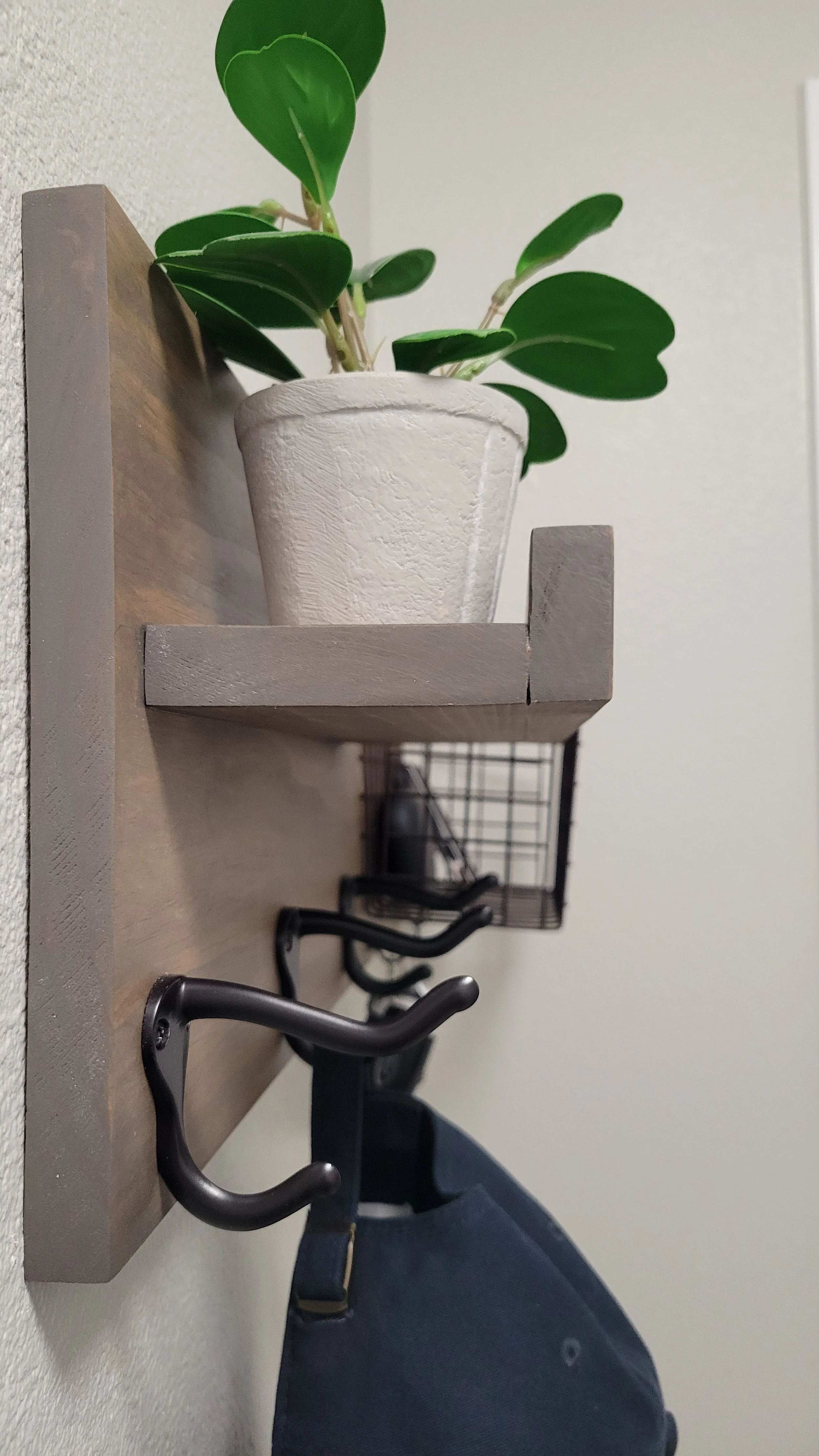 Entry-way-shelf 2.jpg