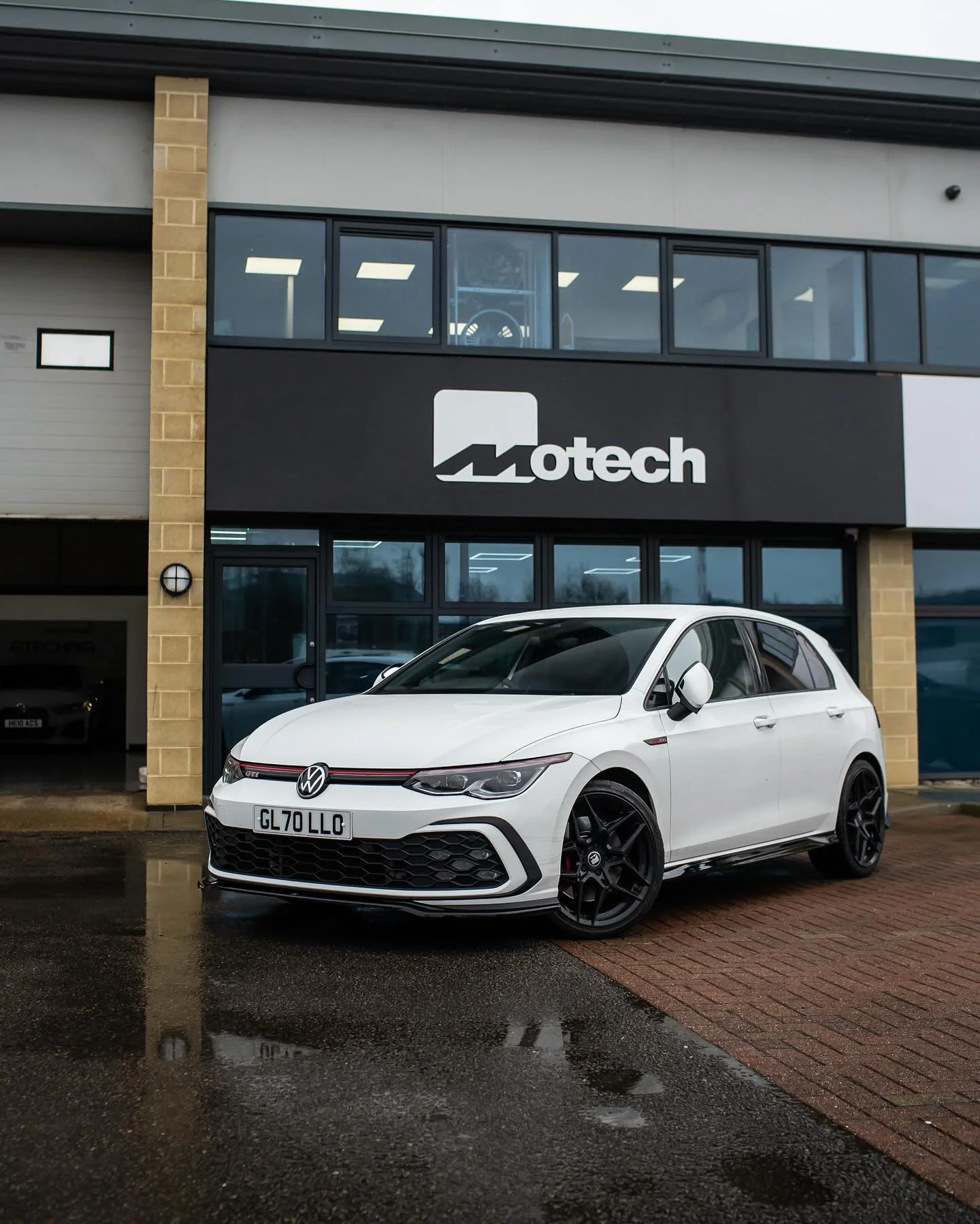 19&rdquo; MW-1 wrapped in Yokohama tyres on this MK8 GTI

Also featuring a @maxtondesign kit, supplied and fitted by @motechperformanceuk 

#MotechWheels #Motech #Stance #HotHatch #Golf #VW #MK8GTI #GTI #Sport #Maxton #MaxtonDesign