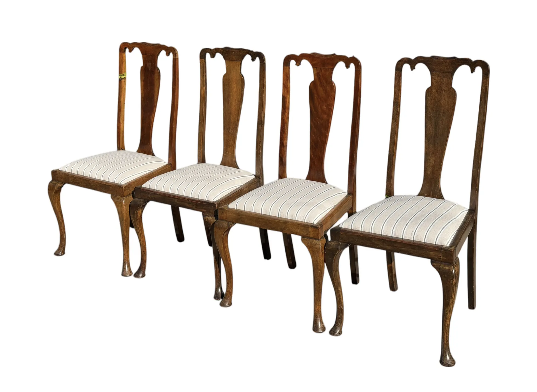 Set of 4 Antique Queen Anne Chair Style Dining Chairs