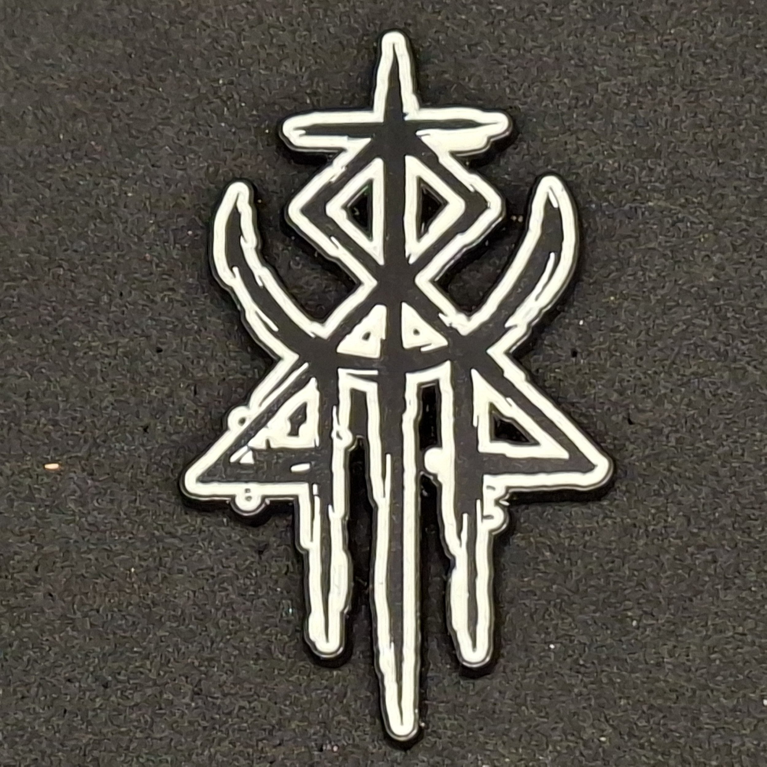 Lorna Shore logo pin