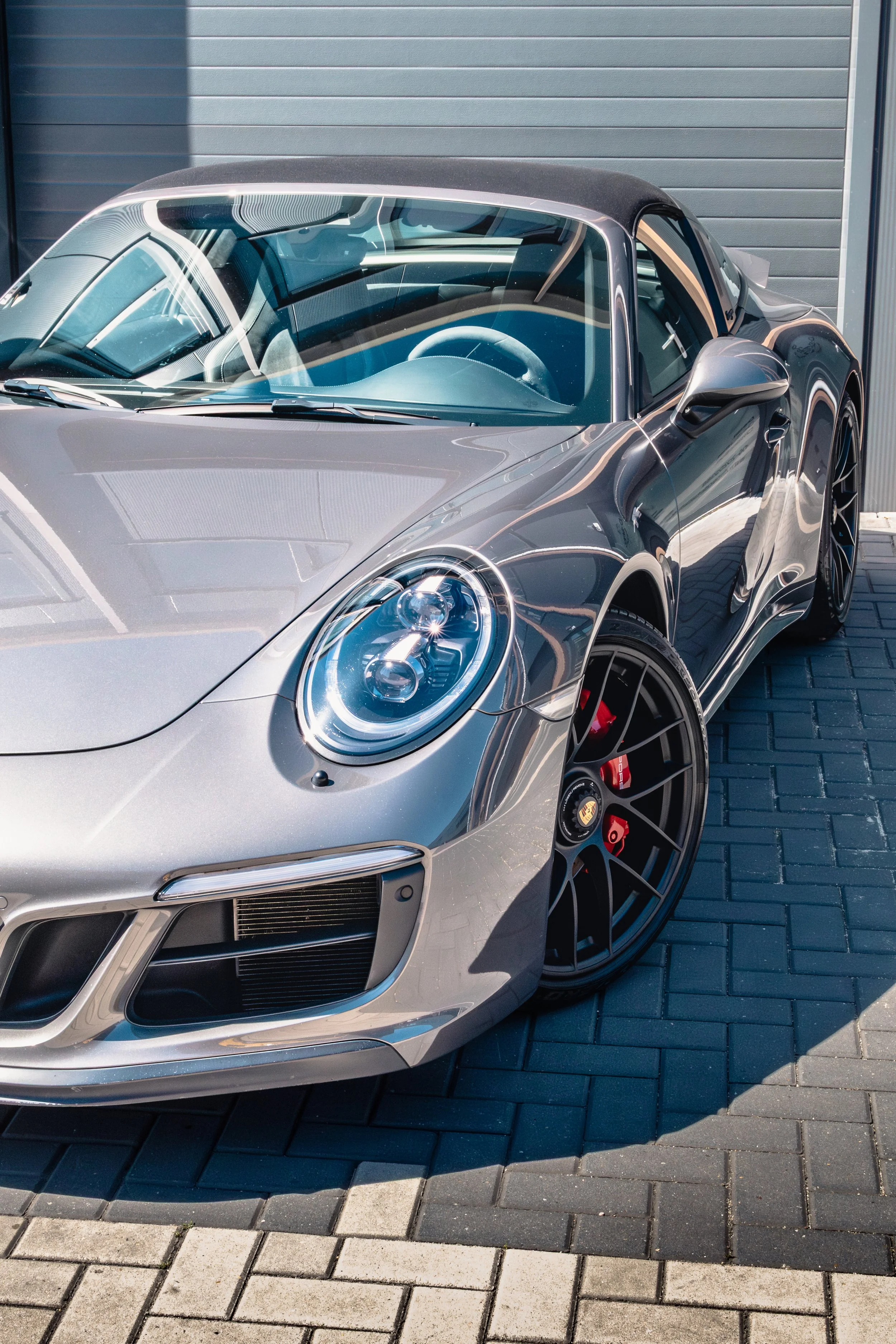 De grens tussen detailing en reparatie — en waarom die er is