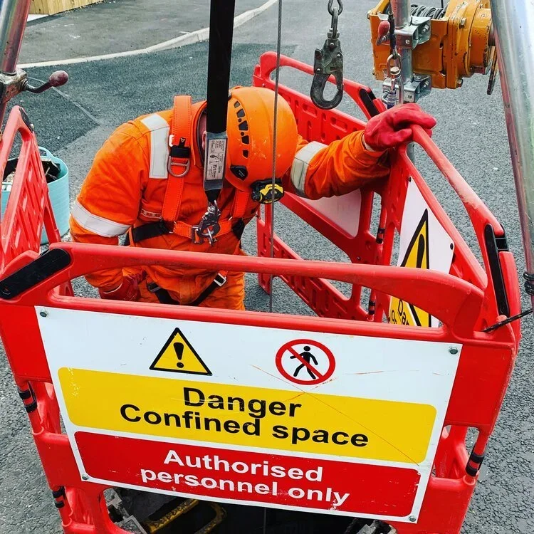 Controlling The Confined Space Entry Team