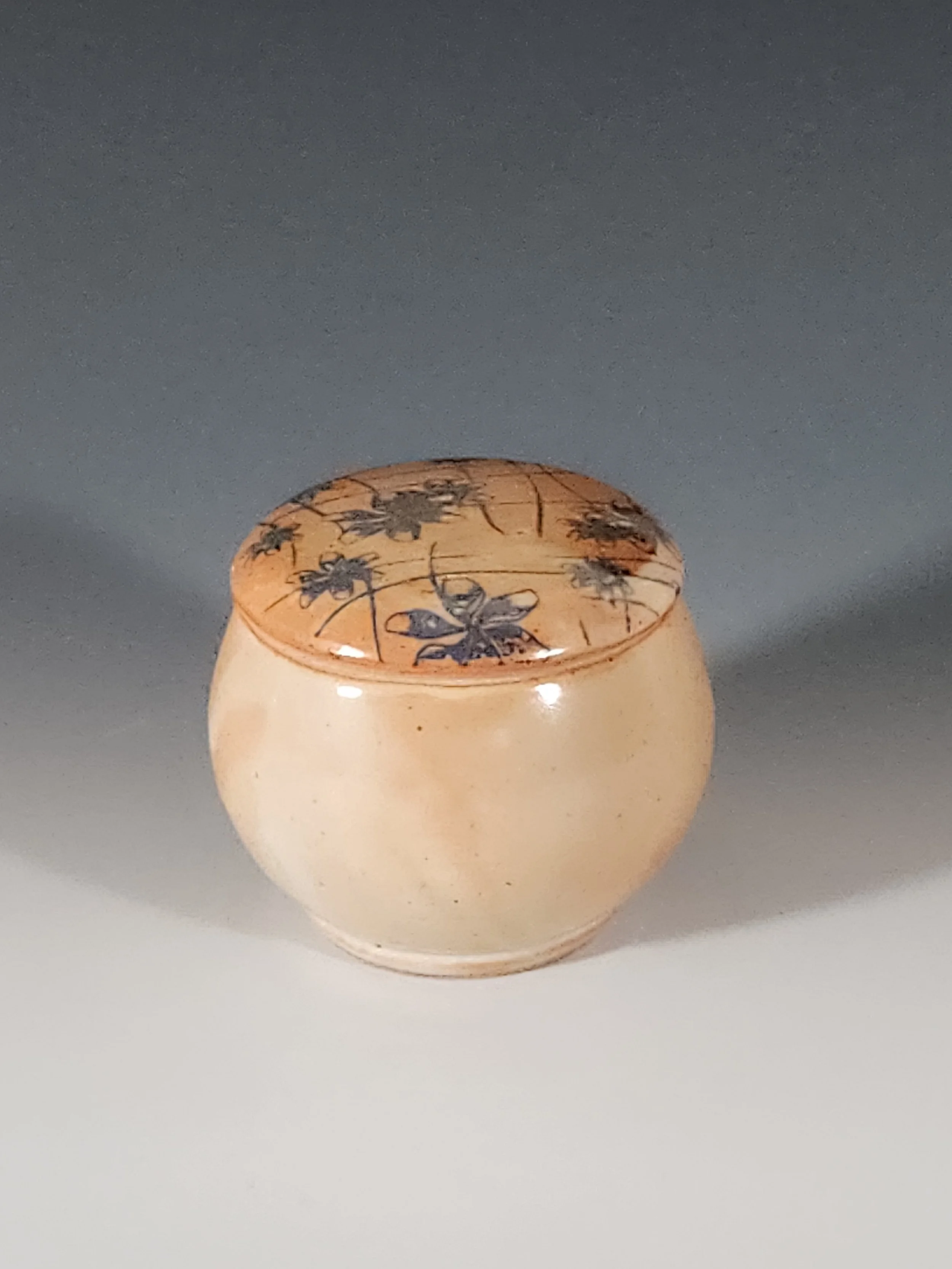"Elegant Shino Glazed Stoneware Jar with Flange Lid" 3 inches tall