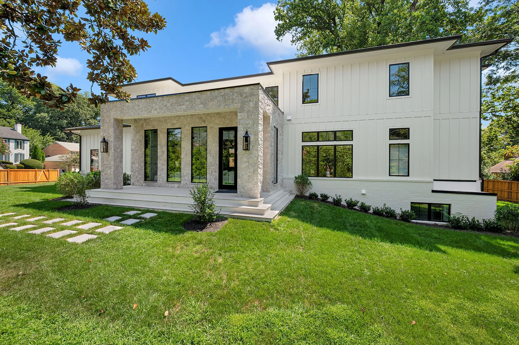 Eastview6116NEW_1504.jpg