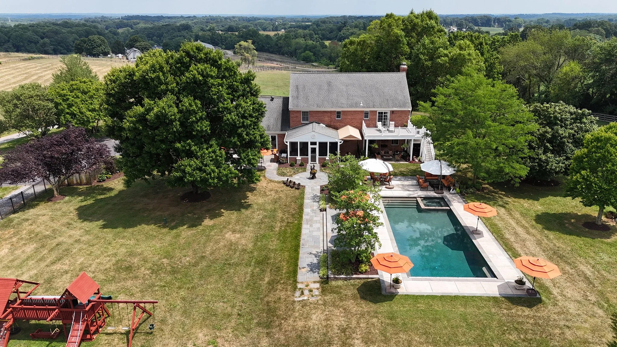 aerial_photo_640.jpeg