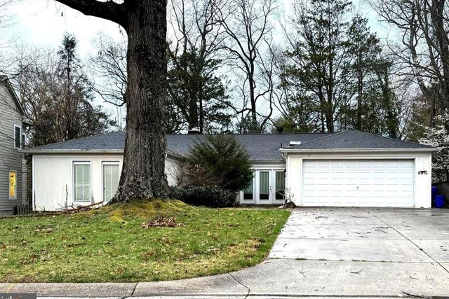 6512 Millwood Road
Bethesda MD 20817
$1,472,000