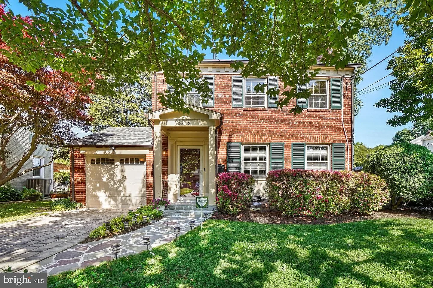 8613 Irvington Avenue
Bethesda, MD 20817
$1,327,000
