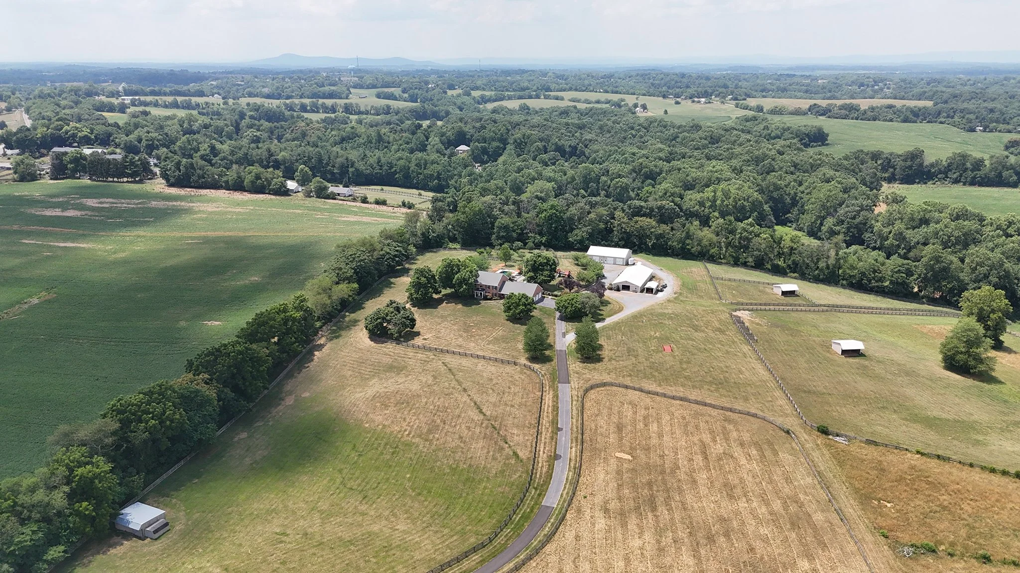 aerial_photo_748.jpeg