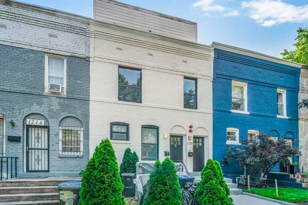 1216 Half St SW
Washington, DC 20024
$1,290,250