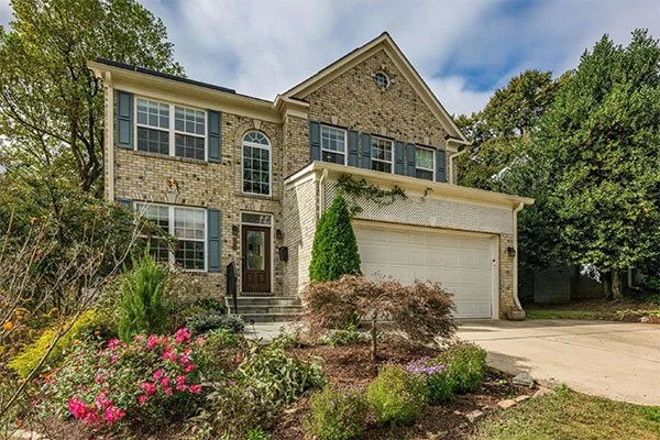 8808 Walnut Hill Road
Chevy Chase, MD 20815 
$1,600,000