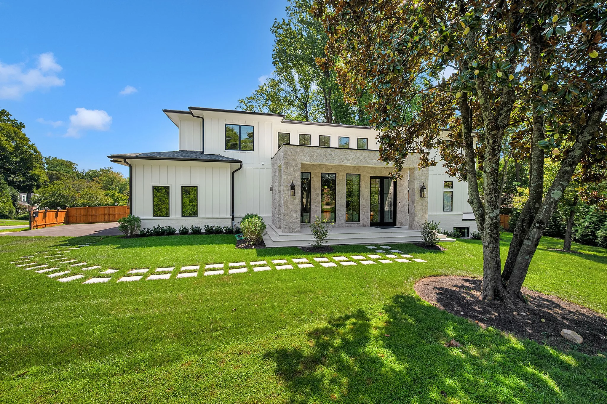Eastview6116NEW_1449.jpg
