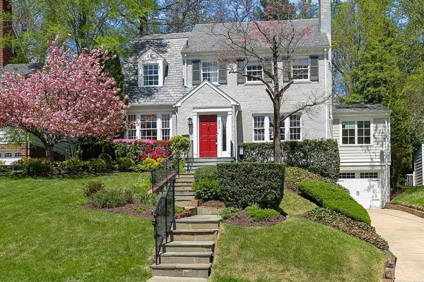 3517 Woodbine Street
Chevy Chase, MD 20815
$1,865,000