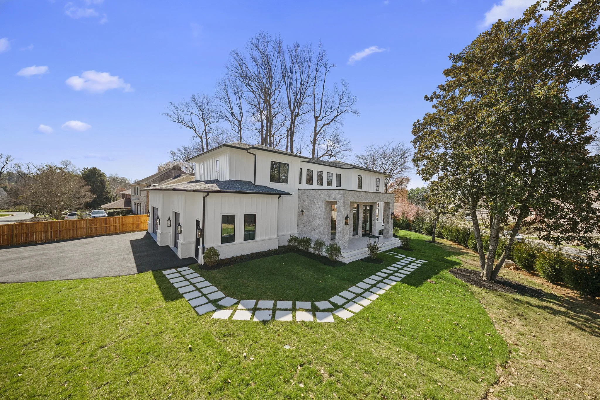 Eastview6116_0076.jpg