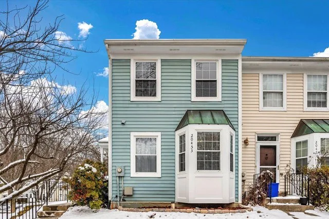 20453 Ambassador Ter, Unit 20453
Germantown, MD 20874
$380,000