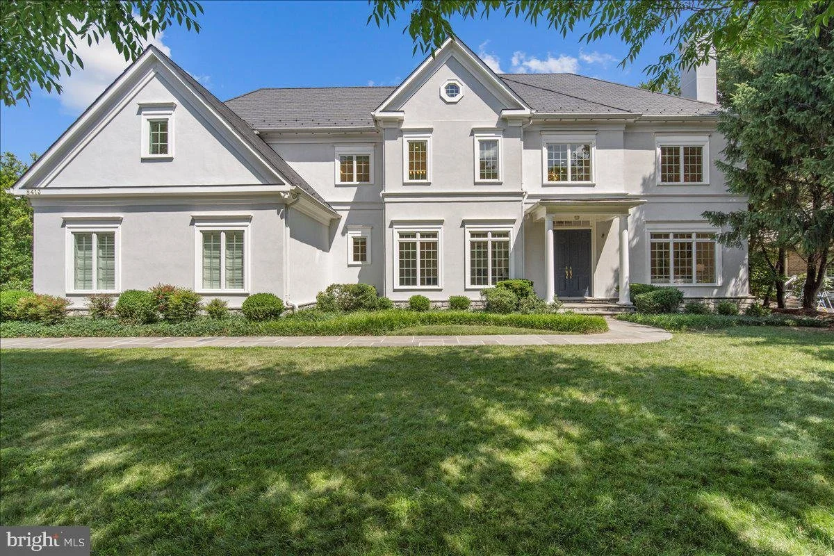 8413 Rapley Ridge Lane
Potomac, MD 20854
$2,506,000