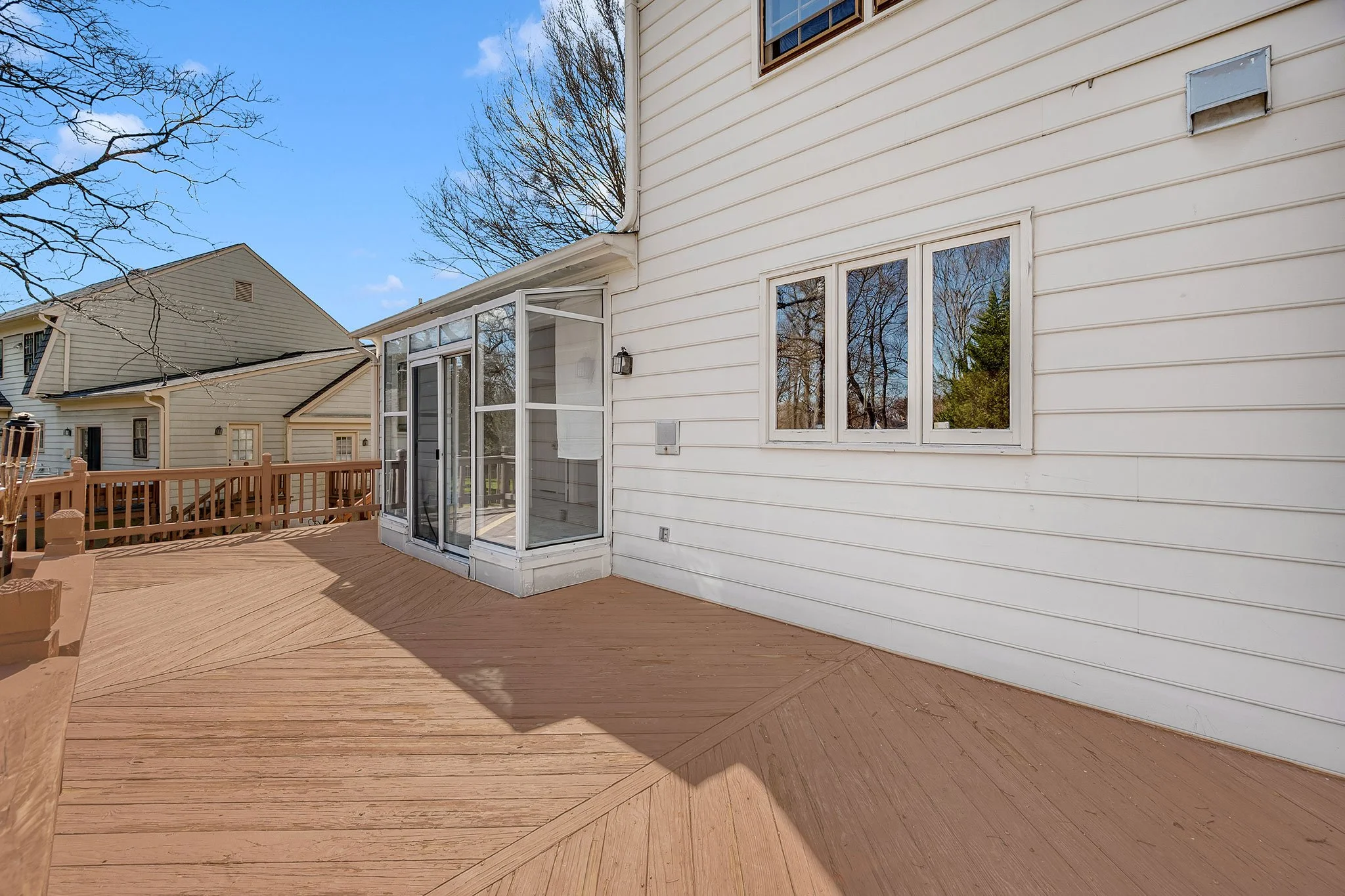 Mossrock5825_2935.DECK.jpg