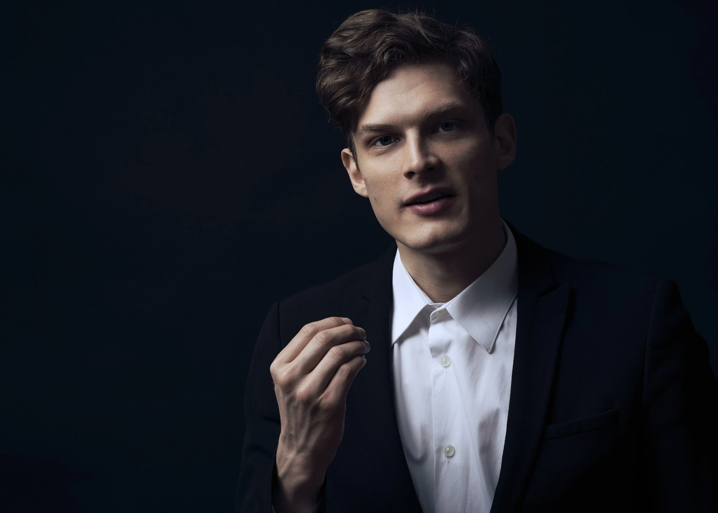 Adam Fidusiewicz by Artur Madej 5020 x 3586 Full Res-retouch-new.jpg