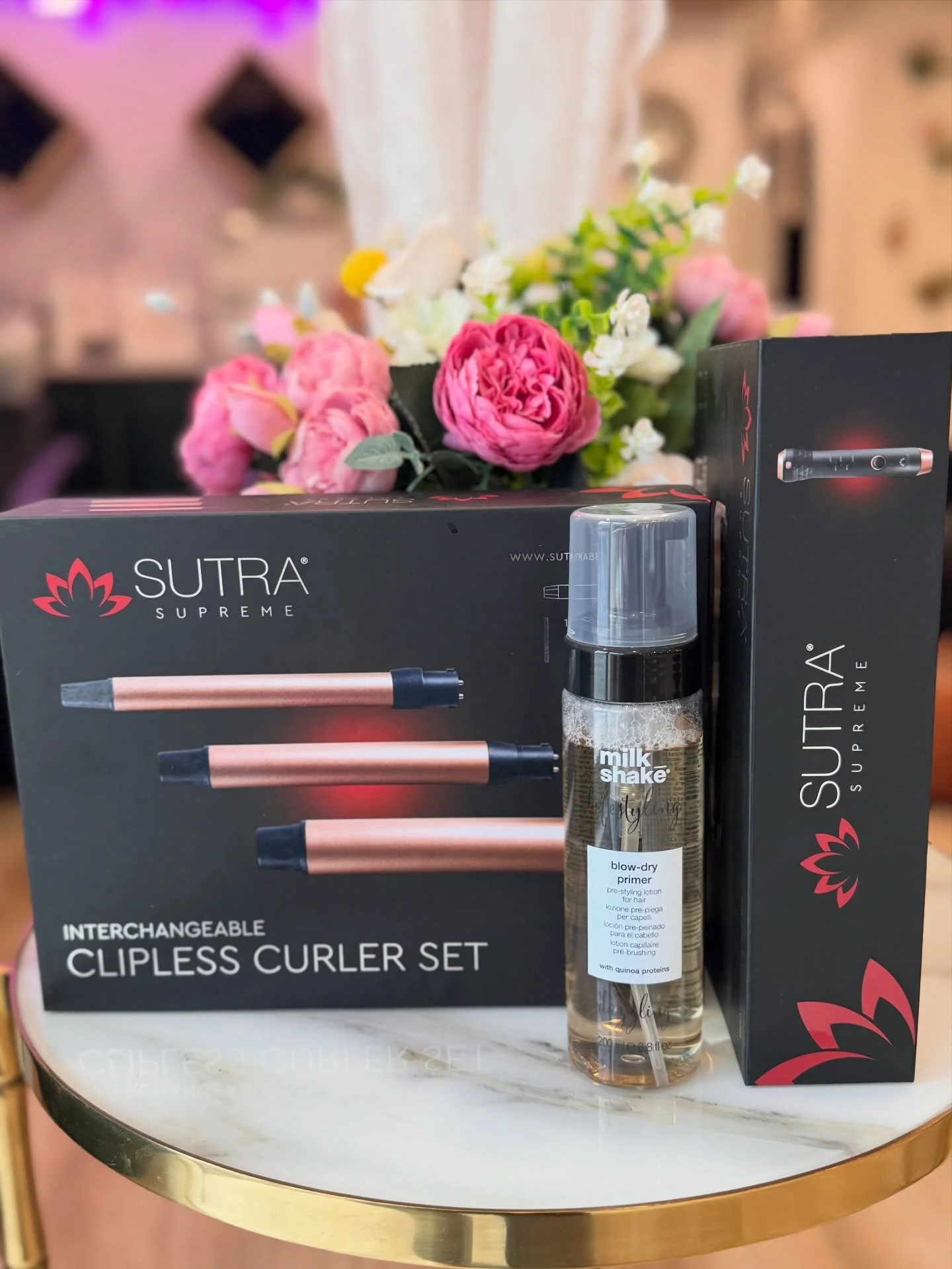 Spring Break with Sara 🌸

Appointments with Sara during Spring Break will automatically be entered to win a Milk_Shake Heat Protection Blow-Dry Primer and interchangeable curling wand 
&mdash; $200 value! ✨ 

Winner announced March 30 - call, email 