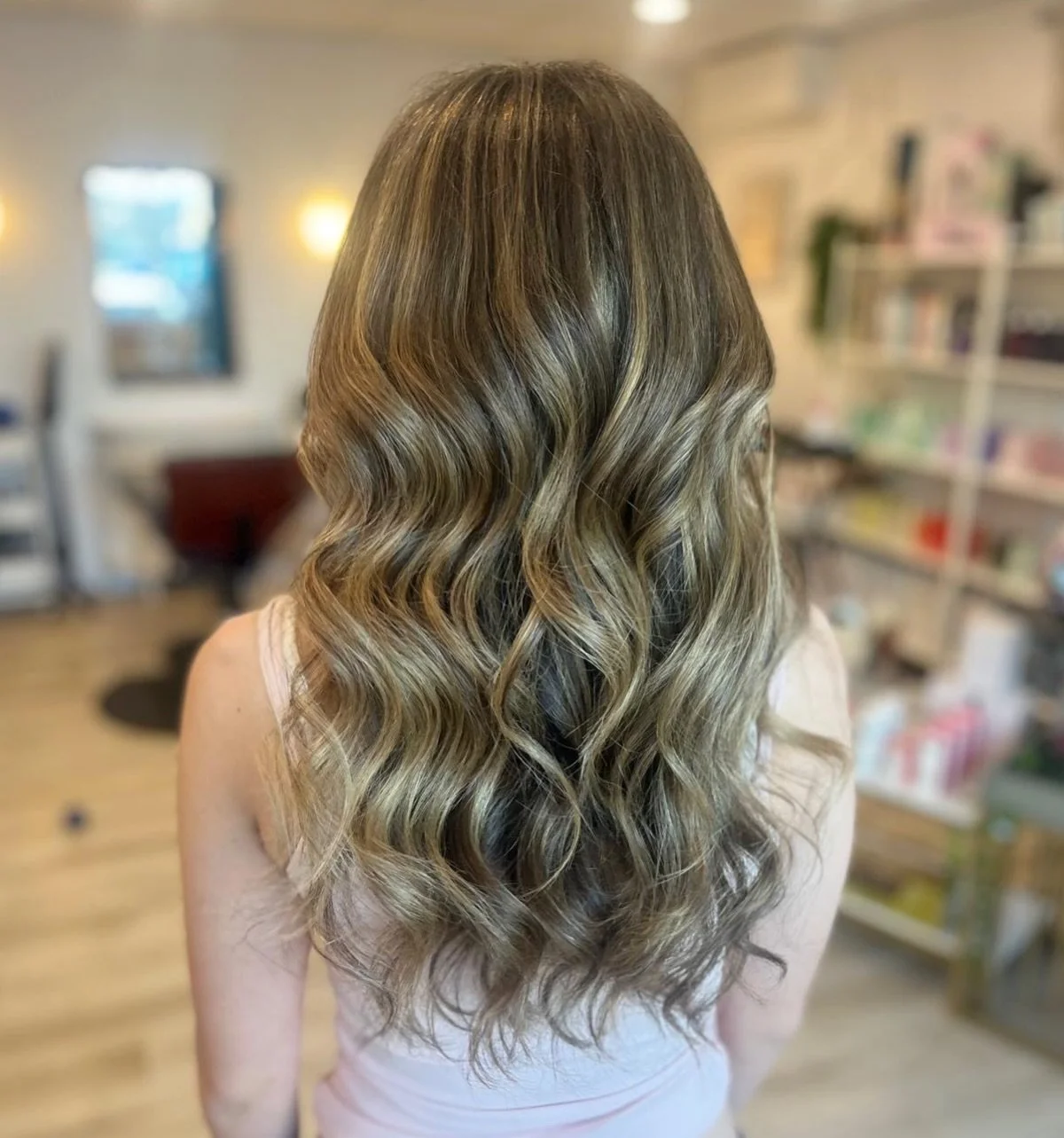 Sunshine ready 🌞🌻 ☀️ 

Hair by Kristin

#summerhair #plushingtonbeautybar #balayage #balayageandpainted #langleysalon