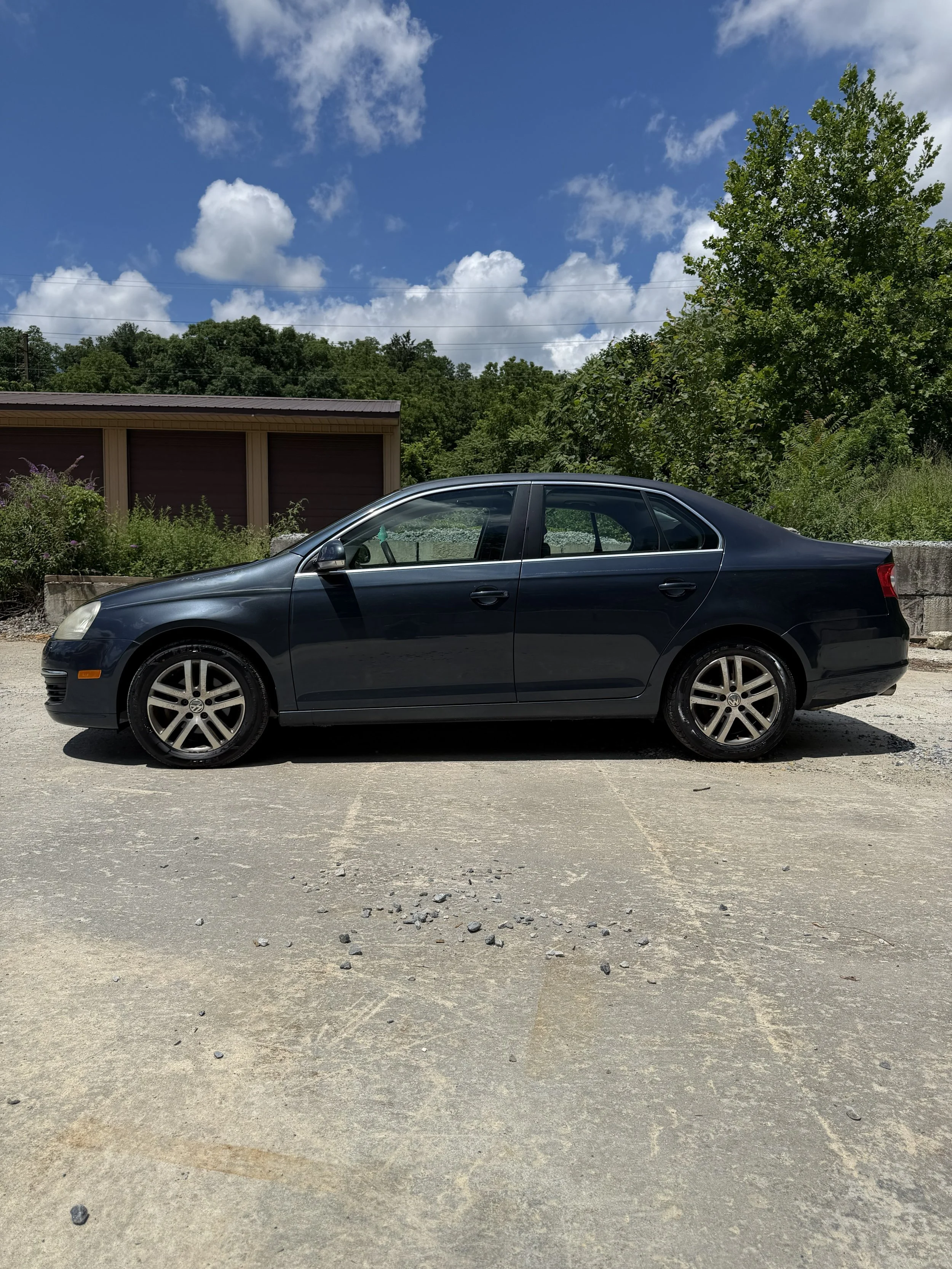 06 jetta drive side.jpg