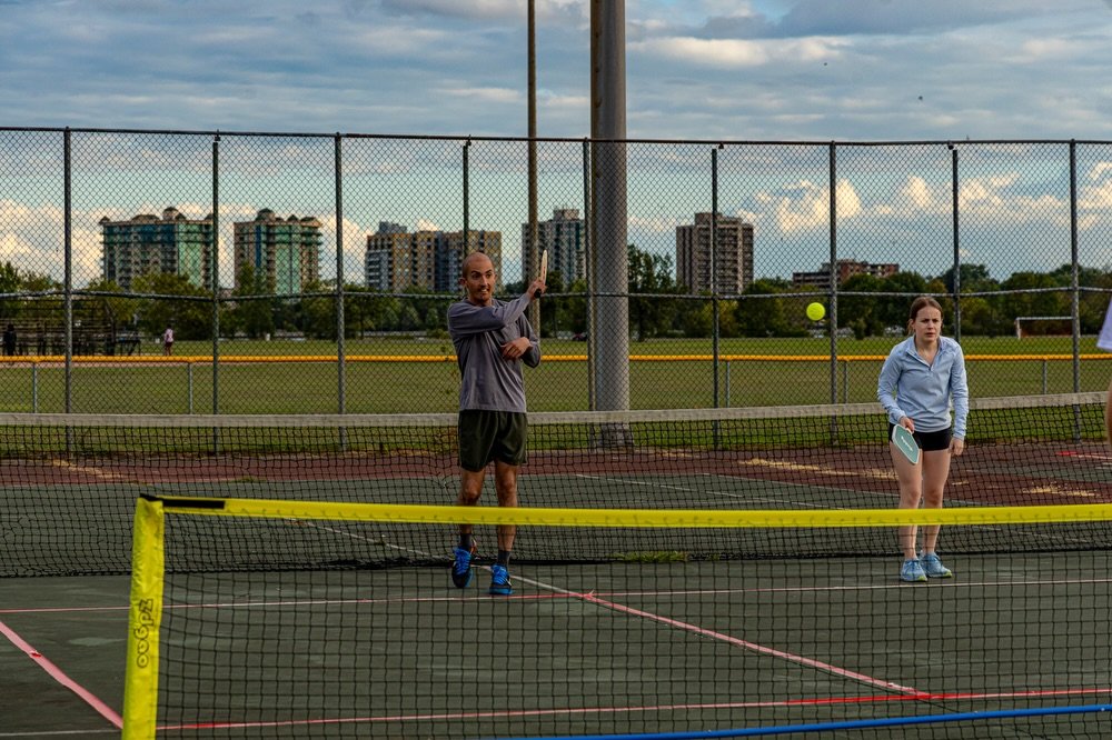 The best part about competing at Belle Isle,
no matter the league, pickleball, kickball, sand volleyball, softball&hellip; 

is the views you can get. 🤩

You&rsquo;ve got the skyline sitting in the distance, a park surrounding you, water covering al