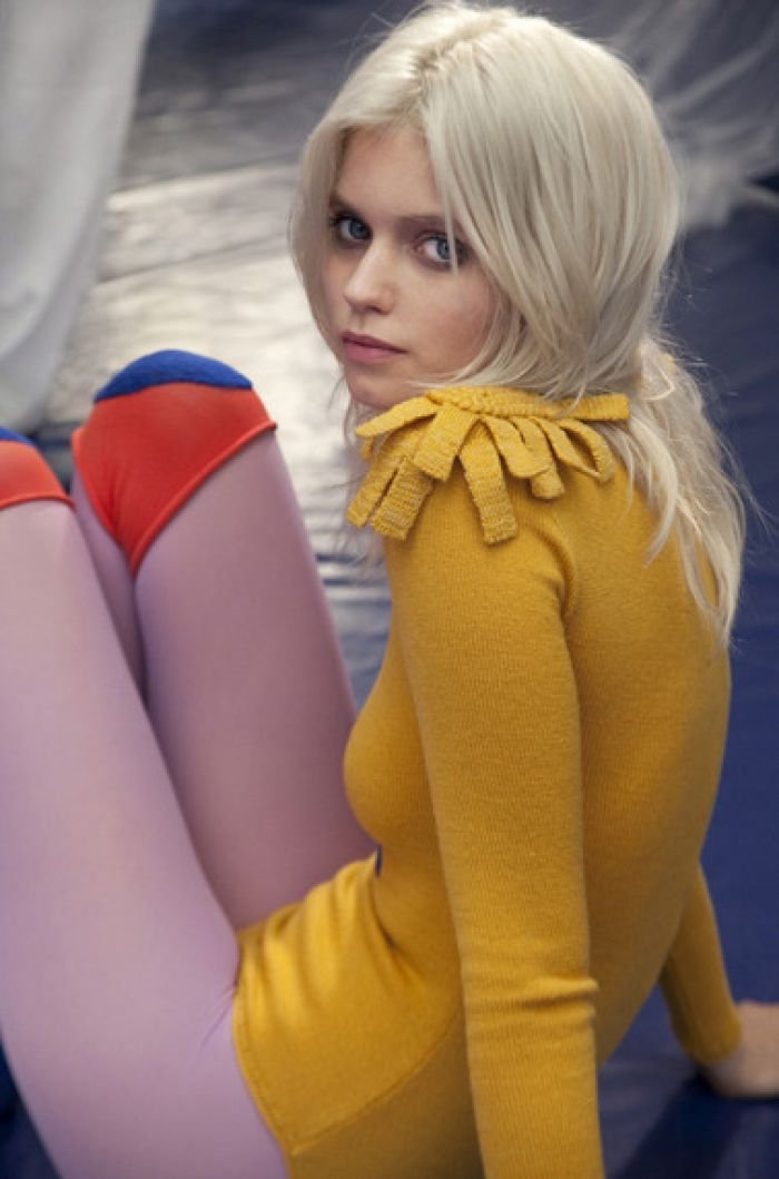 BELLA FREUD6.jpg