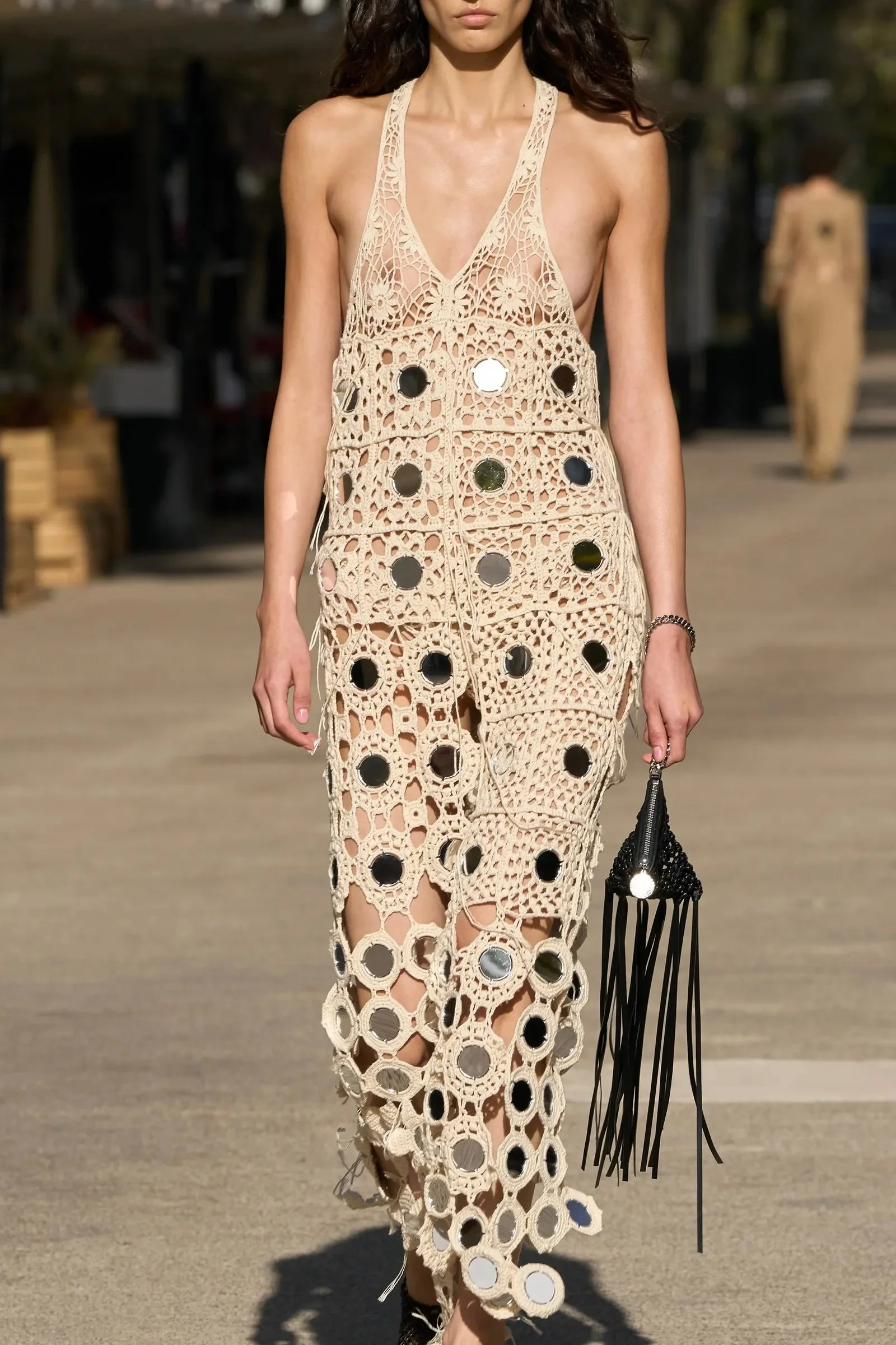 00074-stella-mccartney-spring-2024-ready-to-wear-detail-credit-gorunway.jpeg