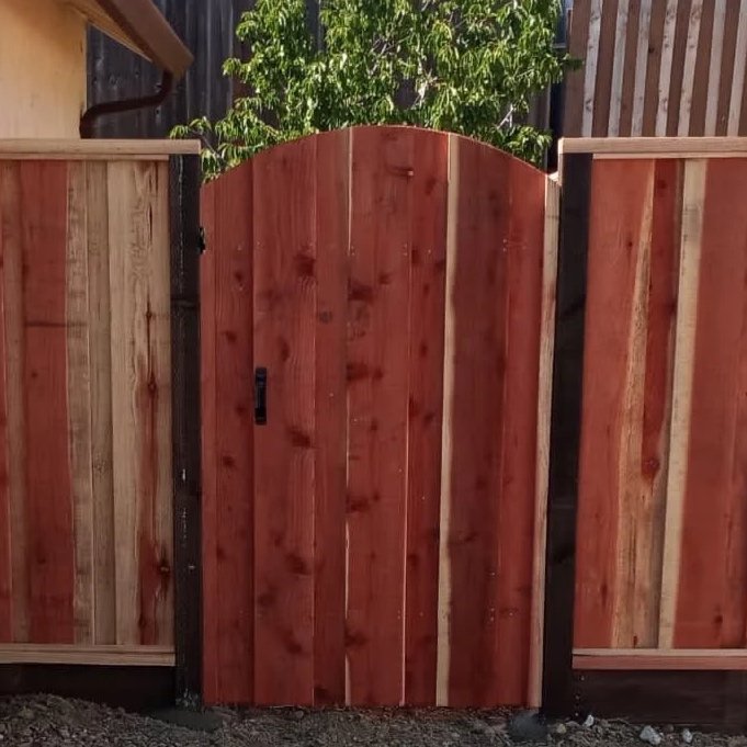 Wooden garden gate ideas
