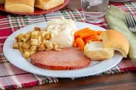 Slow Baked Ham Dinner