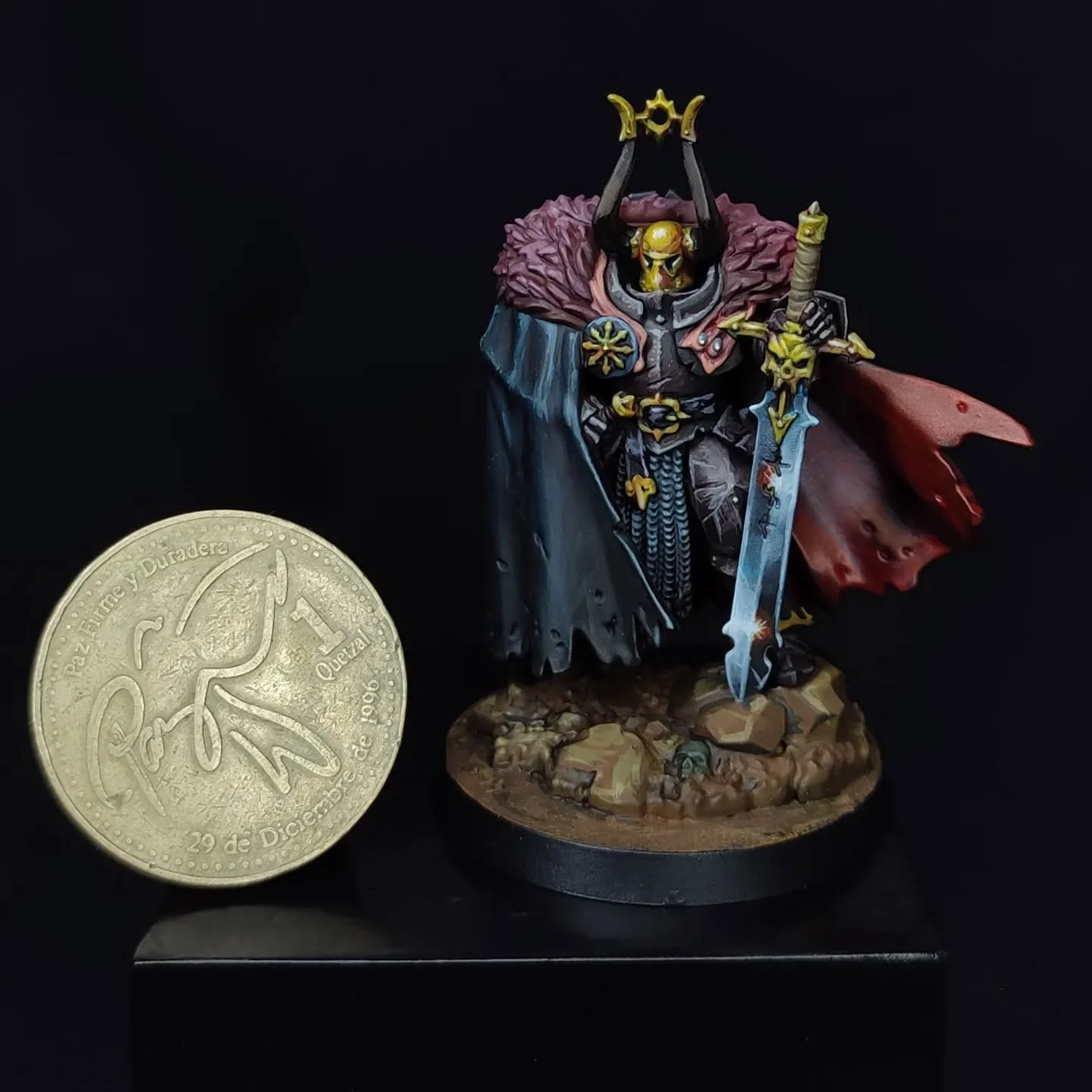Urkhan the Dark Warder

Al completo servicio de los Poderes ruinosos los campeones exaltados son l&iacute;deres de legiones de guerreros corruptos. Est&aacute; miniatura de Warhammer Agen of Sigmar fue pintada con t&eacute;cnicas de metales no met&aa