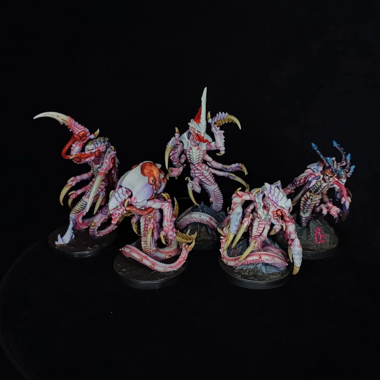 Warhammer Kill Team: Raveners

Una parte que me motivo a iniciar a pintar fueron los Wargames, juegos de mesa con modelos a escala. En estos debes de dirigir tropas sobre una mesa de juego.
.
Junto al Club @helice_killteam  pude compartir con amigos 