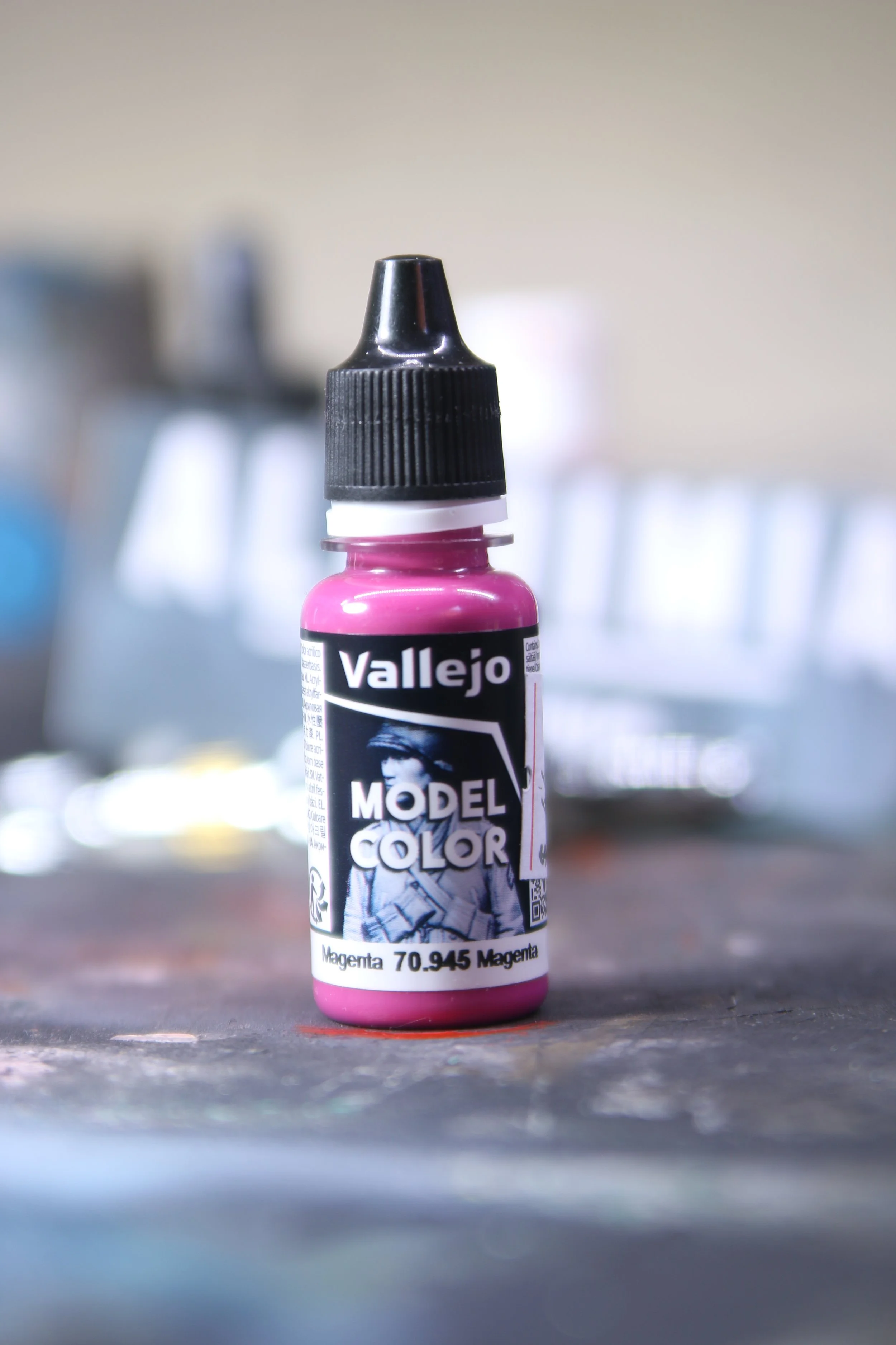 Vallejo Model color - Magenta