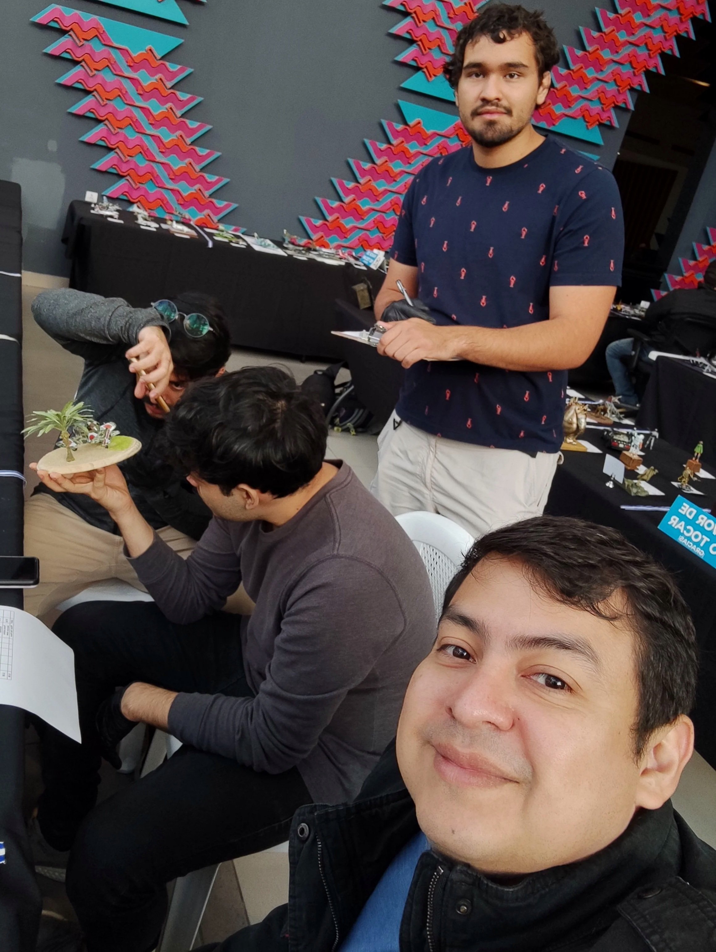 Pintura de figuras en guatemala ipms