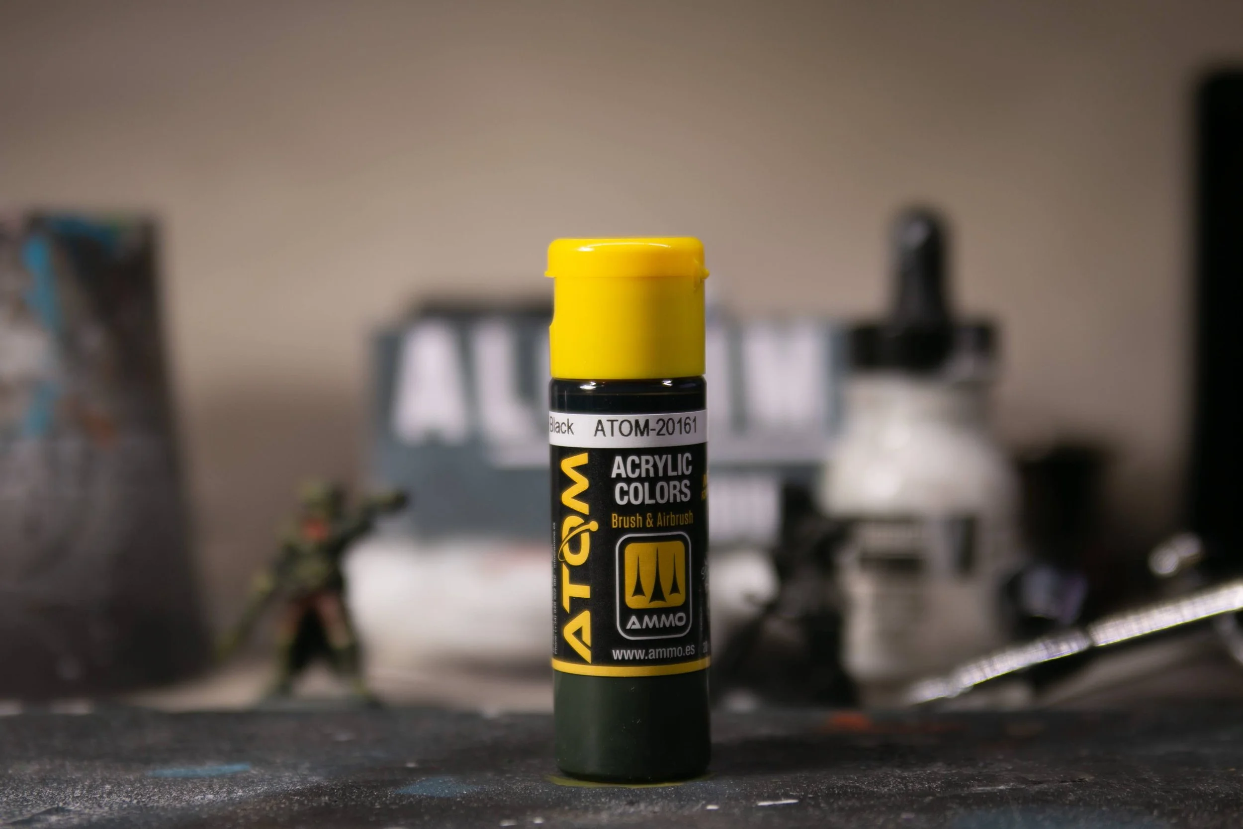 ATOM COLOR Negro OTAN