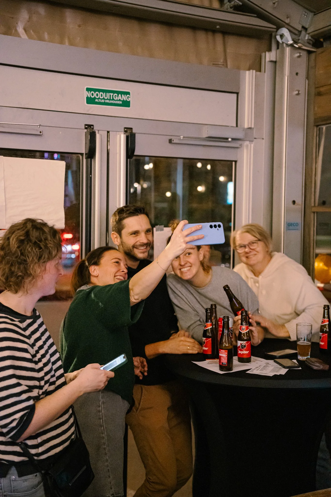 Fituur de statie ruisbroek 10 jaar yelu yenthe lufin puurs fotograaf puurs architectuur event automotive