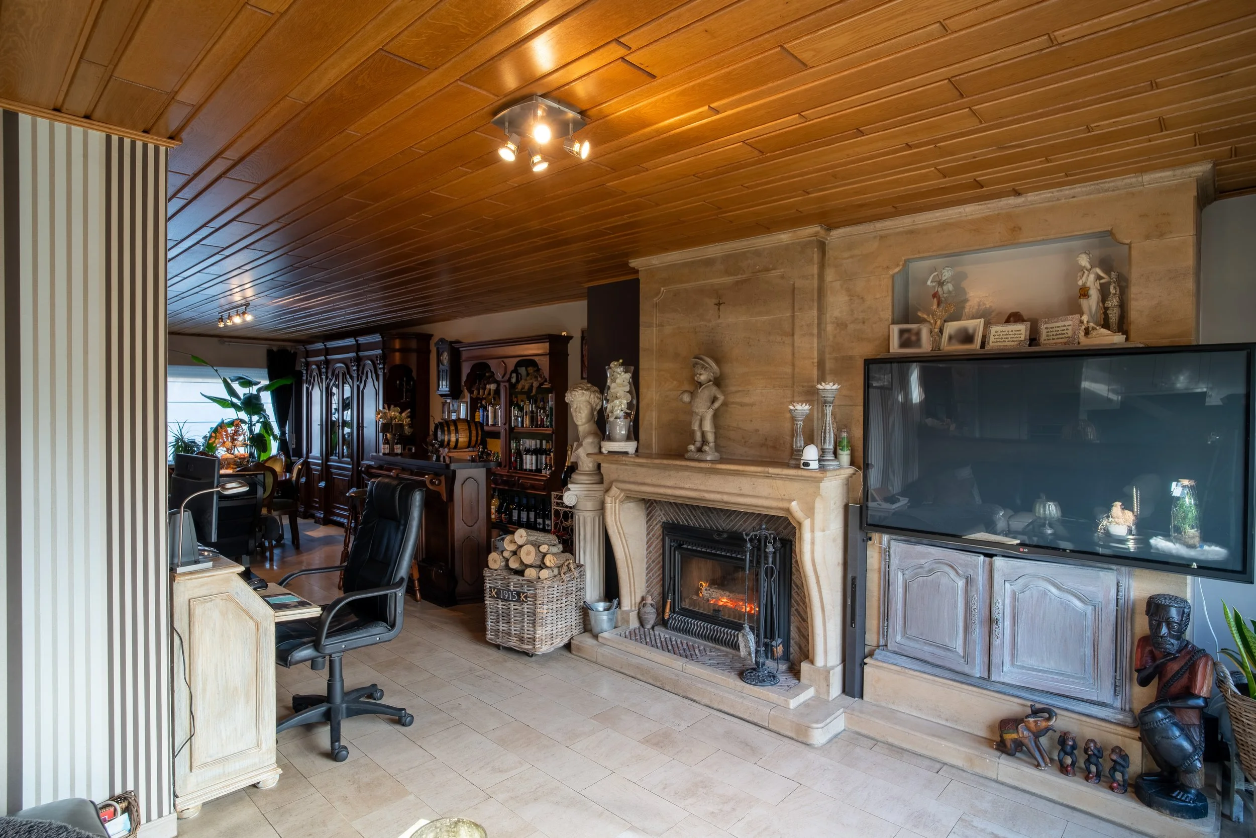 Lelielaan yelu visuals yenthe lufin-8.jpg