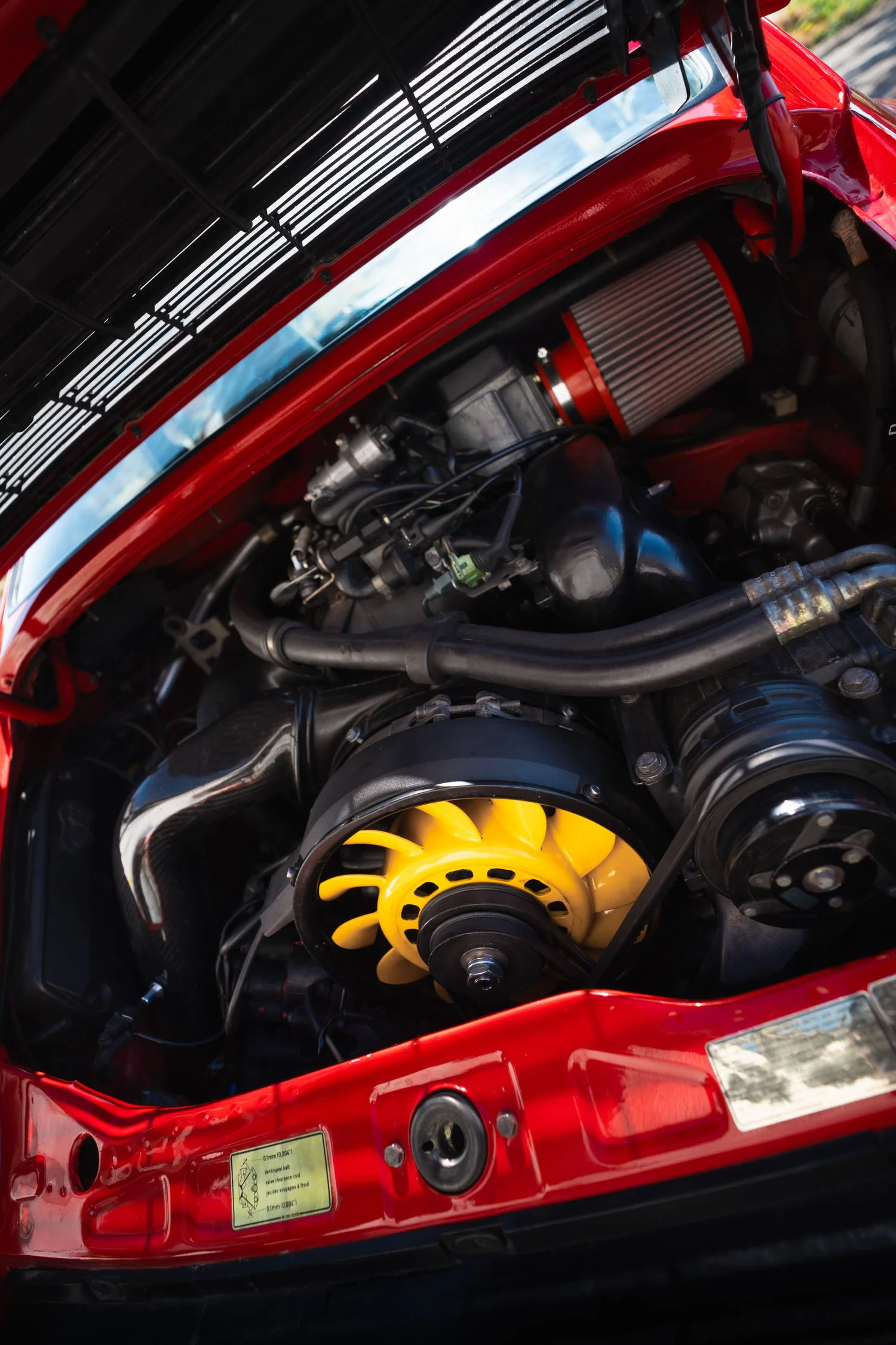 Porsche 964 op locatie, automotive fotografie, fotograaf Puurs, yelu visuals