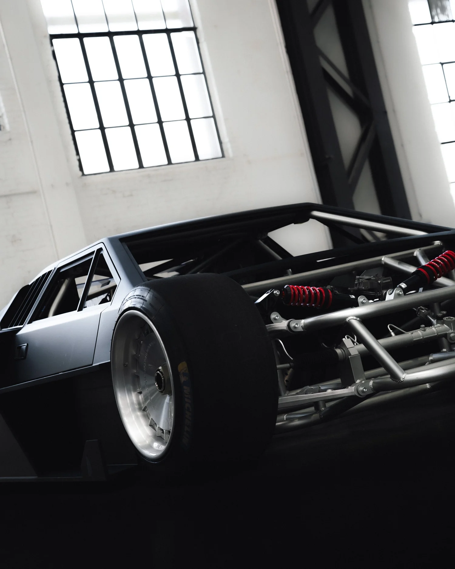 Holyhall ESP ONE detail, automotive fotografie, fotograaf Antwerpen, yelu visuals