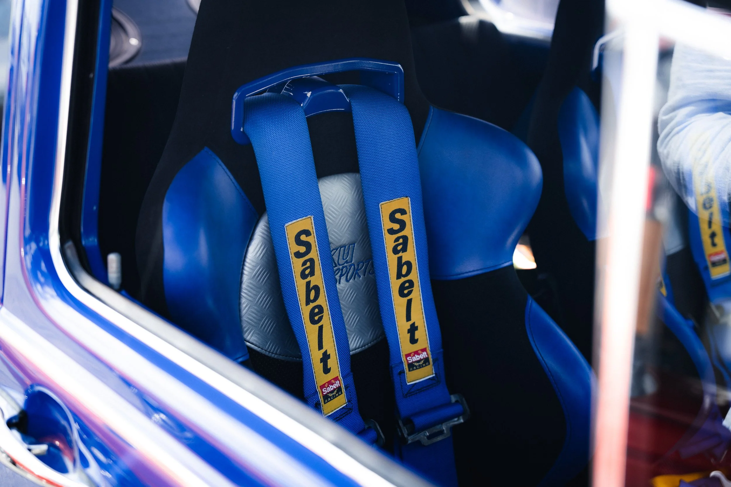 Inkart cars karts coffee yelu yenthe lufin puurs fotograaf puurs architectuur event automotive