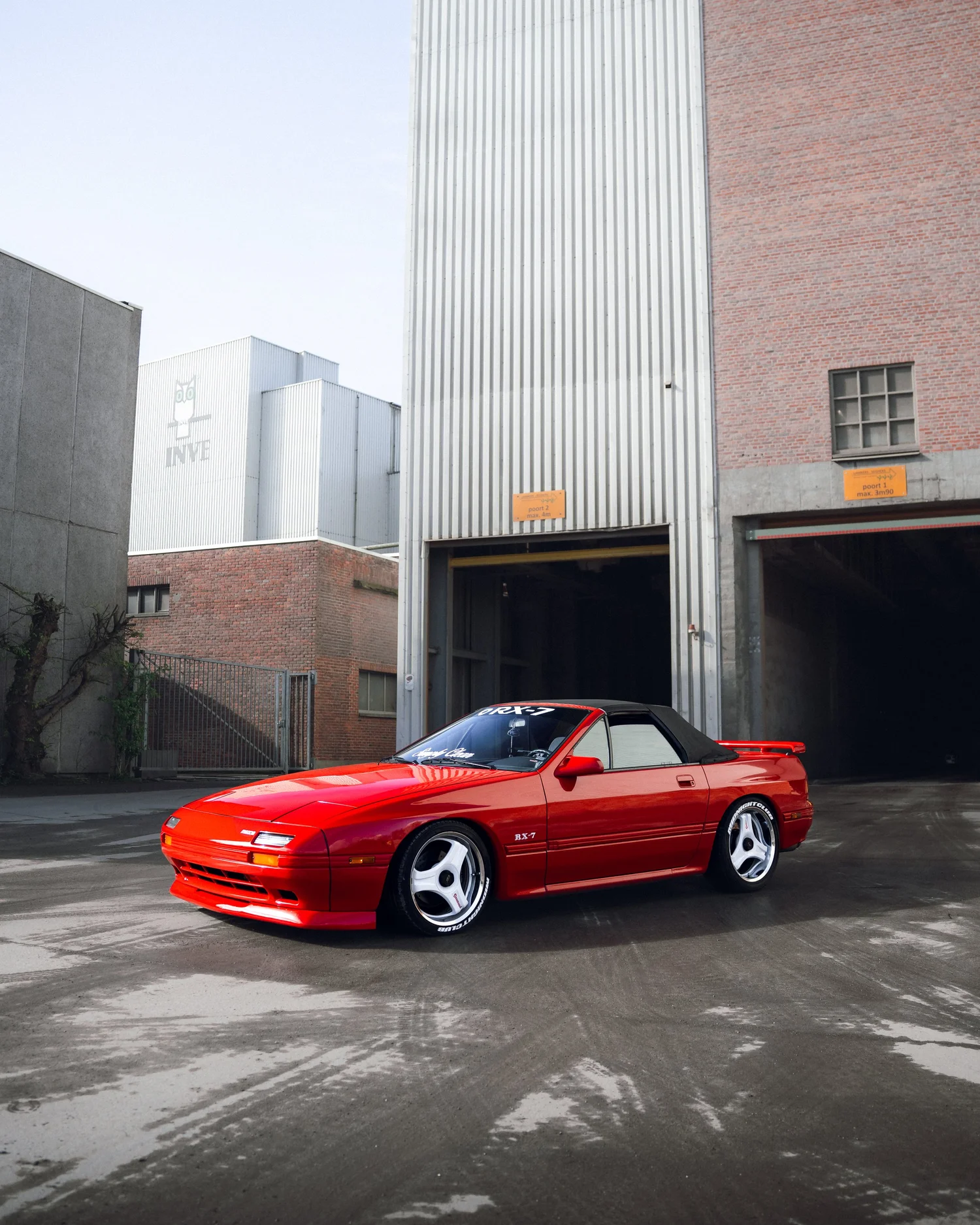 Mazda RX7 op locatie, automotive fotografie, fotograaf Puurs, yelu visuals