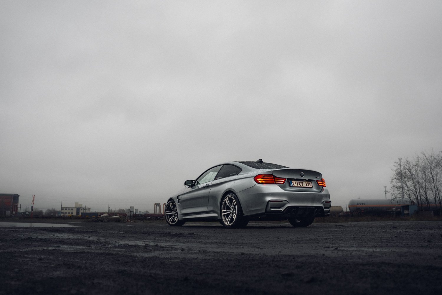 BMW M4 detail, automotive fotografie, fotograaf Antwerpen, yelu visuals