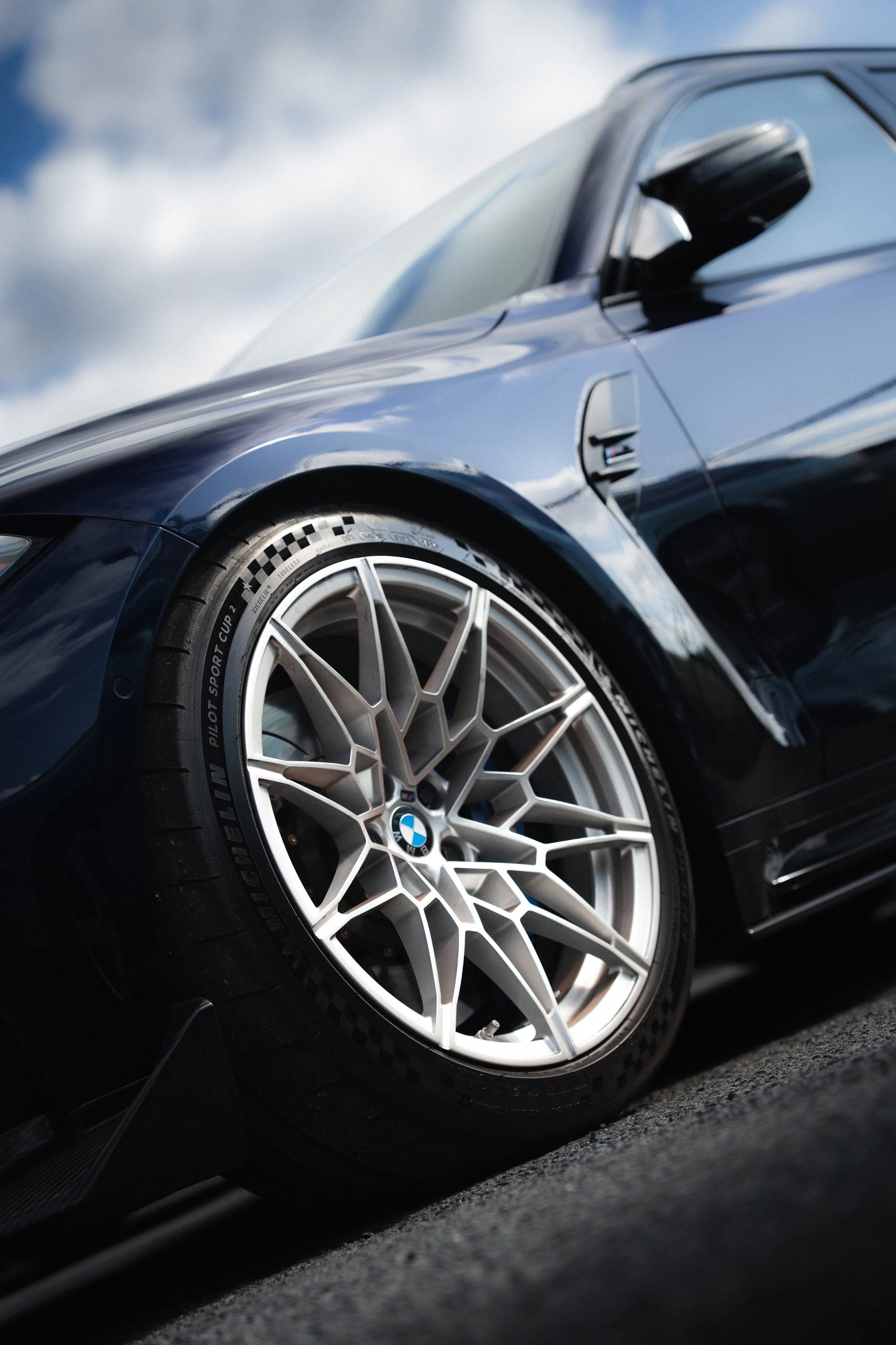 Inkart cars karts coffee yelu yenthe lufin puurs fotograaf puurs architectuur event automotive