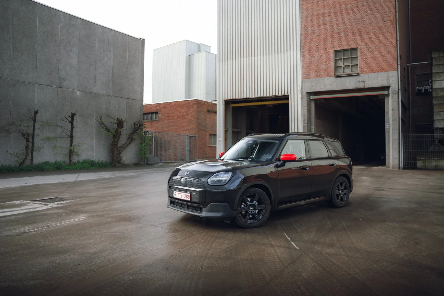 Mini Countryman Electric in beweging, commercial fotografie, fotograaf Antwerpen, yelu